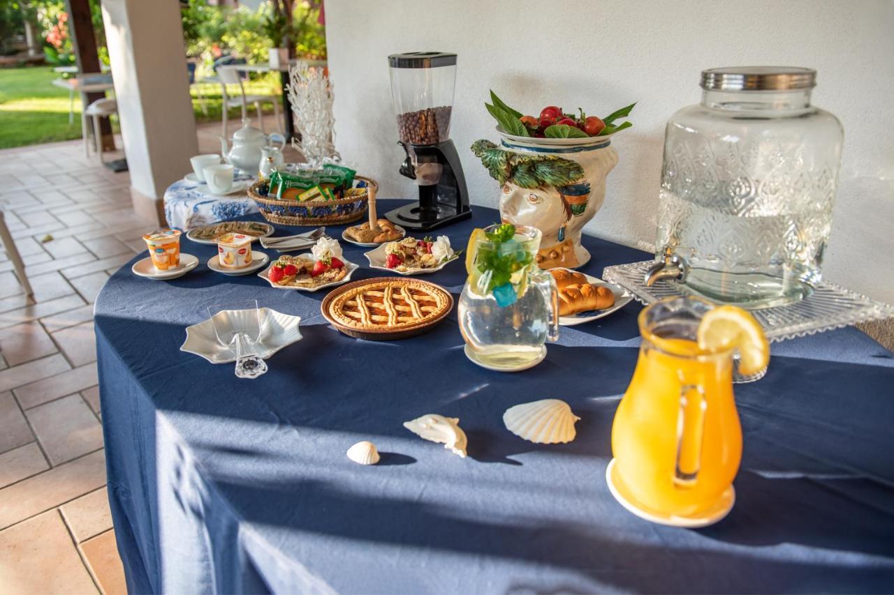 Villa Megna - Green Paradise B&B ปาแลร์โม ภายนอก รูปภาพ