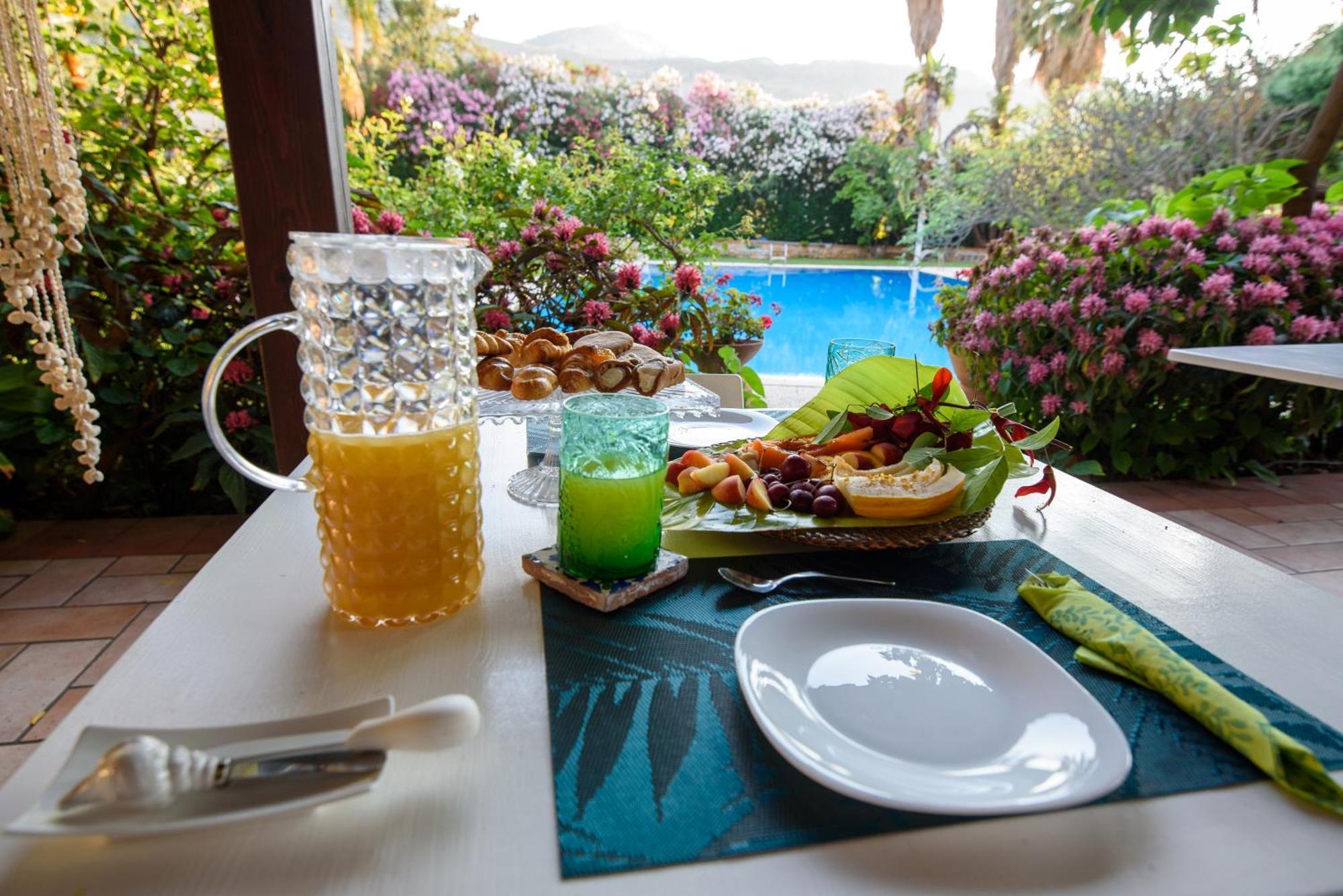 Villa Megna - Green Paradise B&B ปาแลร์โม ภายนอก รูปภาพ